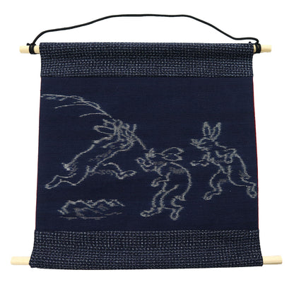 Giemon Giemon Giemon Kurume Kasuri Tapestry Choju-giga Choju-jinbutsu-giga Auspicious item Made in Japan
