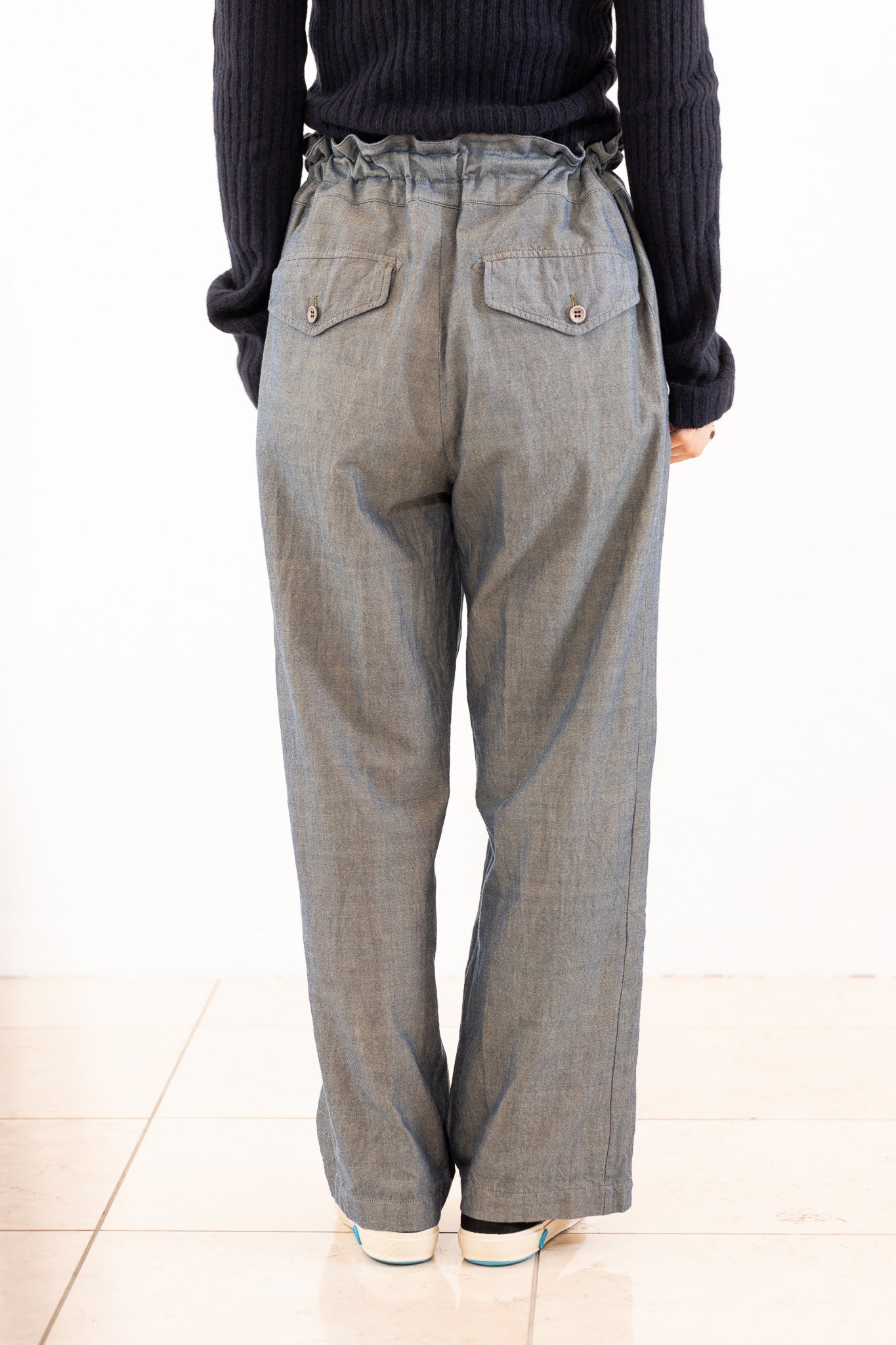 Indigo color hot sale pants